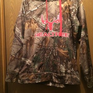 Women’s Realtree camouflage and hot pink hoodie